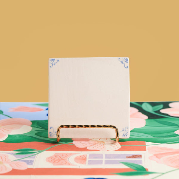 Corner Only - Akka Home