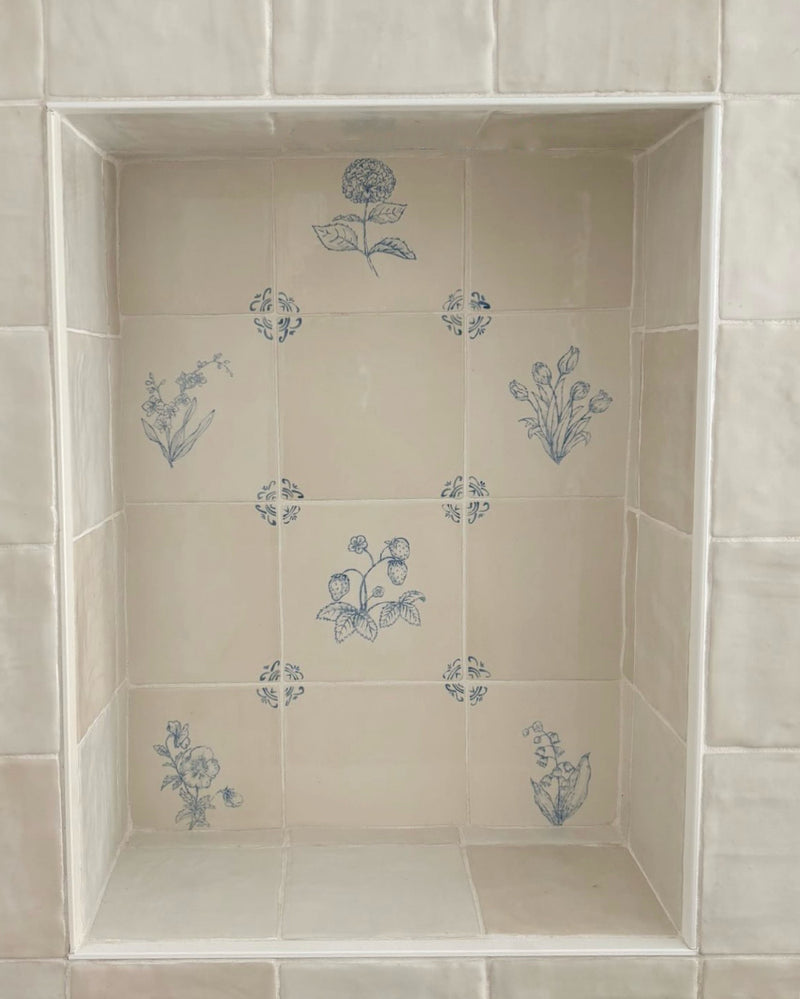 Hand-painted Delft tiles in Australian homes - Bathroom