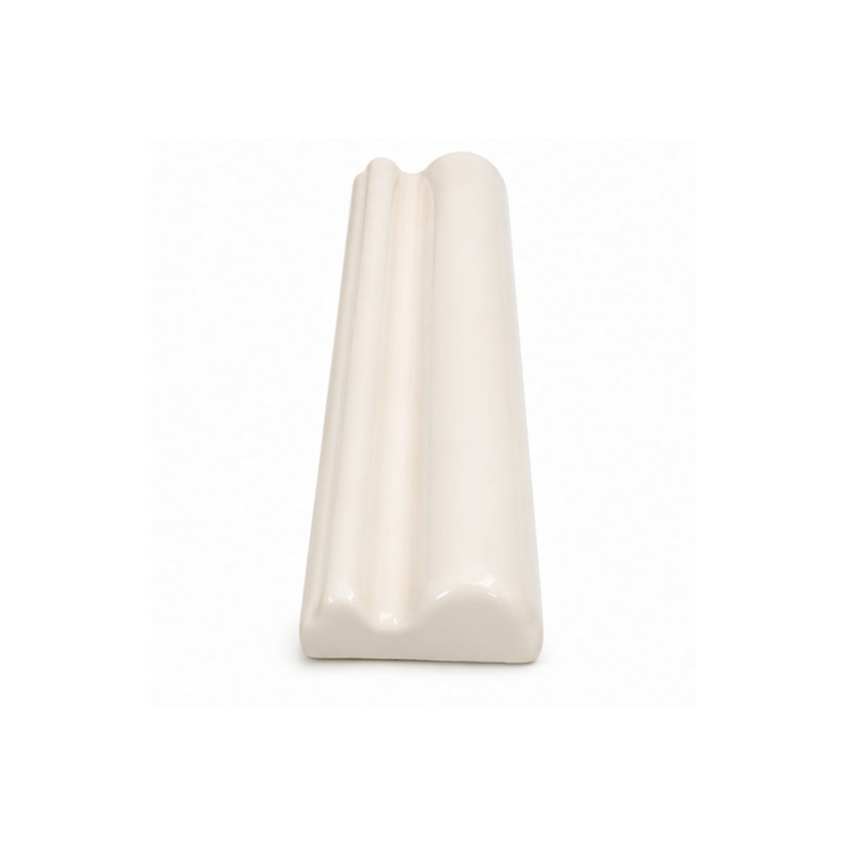 The moulded profile of the capping piece — a rounded roll beside a fine bead