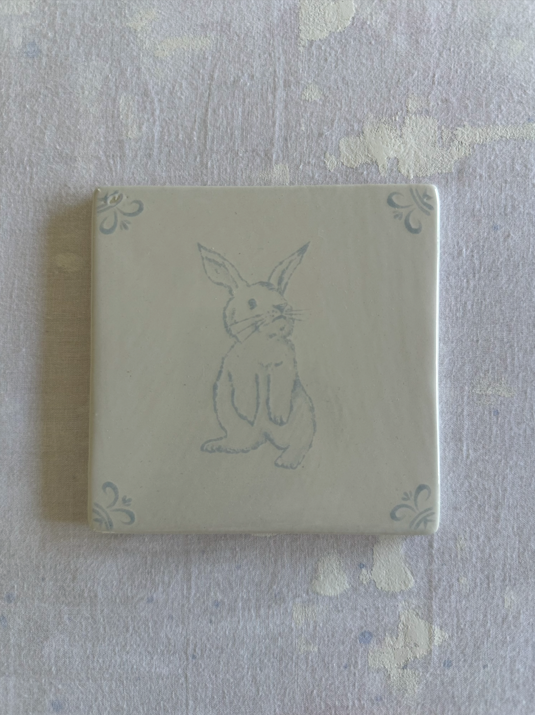 Bunny Delft Tile Test